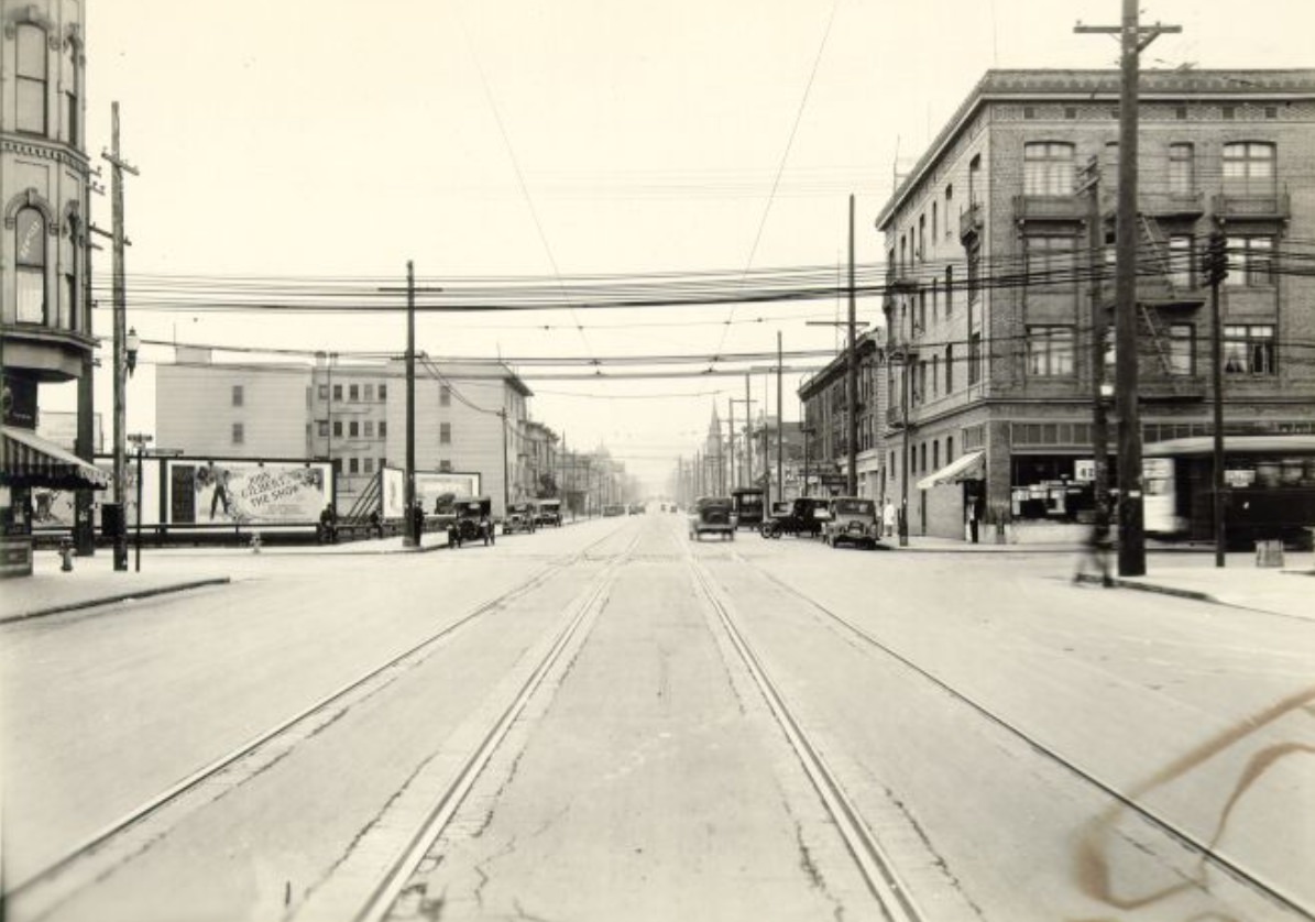 Howard Street at 16th, 1927