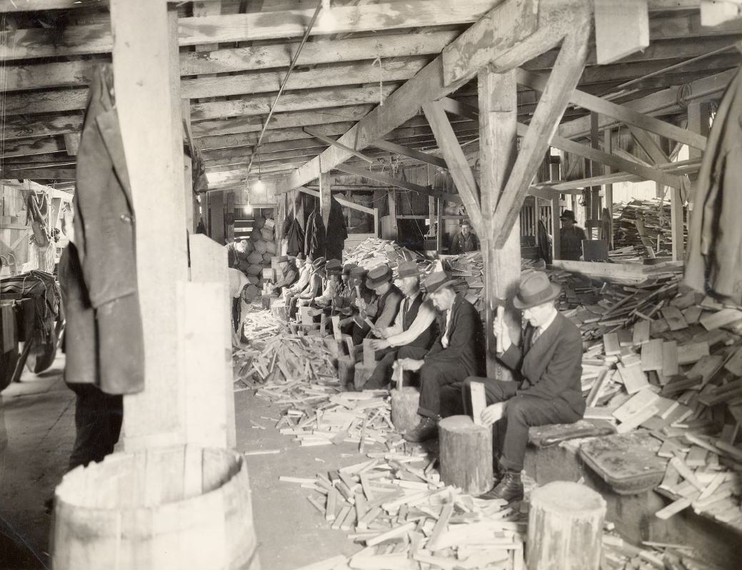 Men at Salvation Army woodyard, 1928