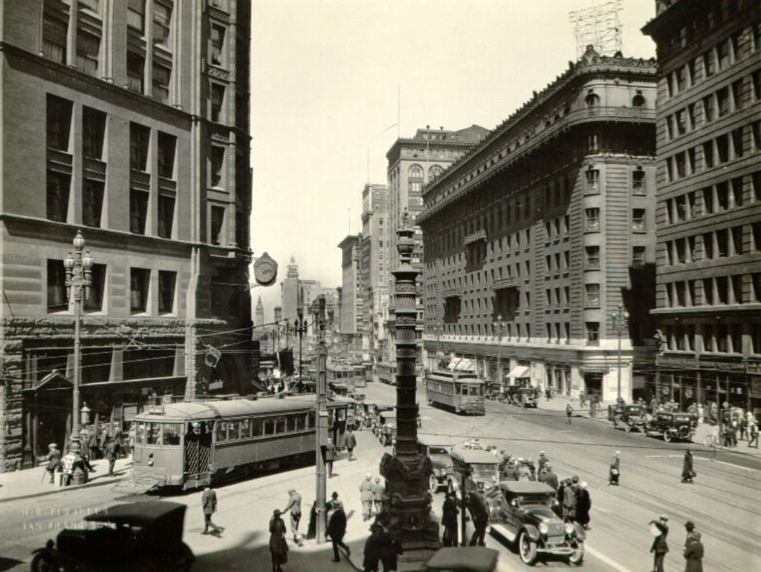 Lotta's Fountain at Market Street near Kearny and Geary looking east in the 1920s