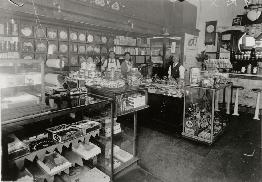 Interior of Matsuya Store on Post and Buchanan Streets, between 1920 and 1929