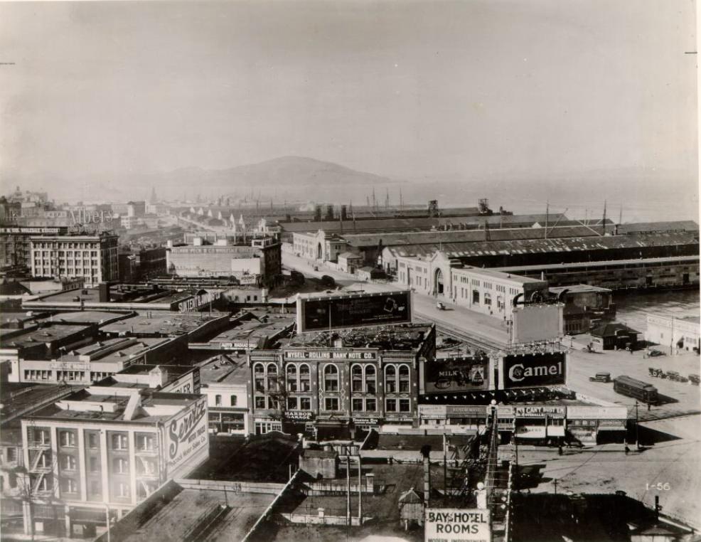 Partial view of the docks in San Francisco in the 1920s