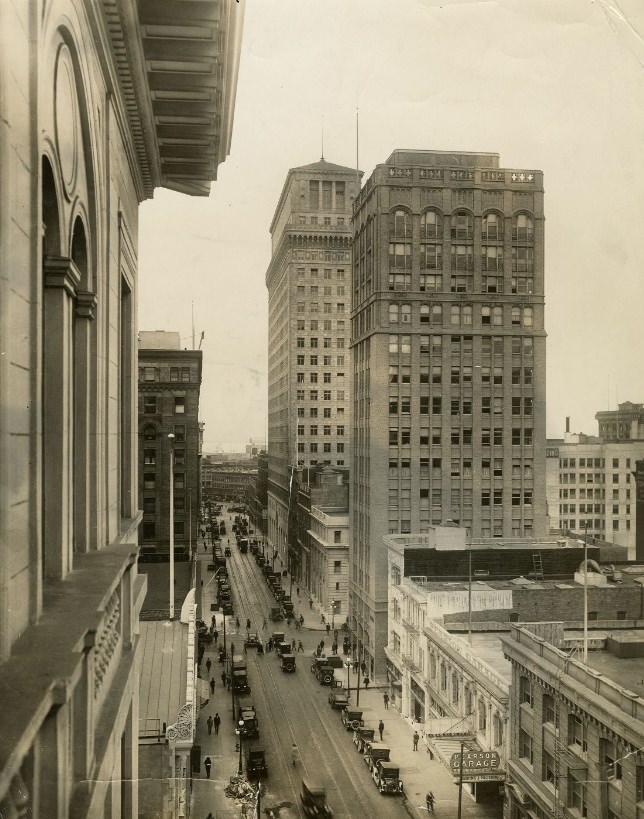 Bush Street looking east from Kearny, circa 1924
