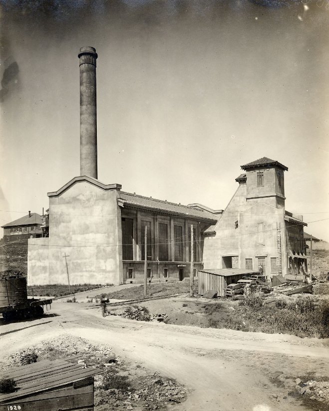 Garbage incinerator in the 1920s