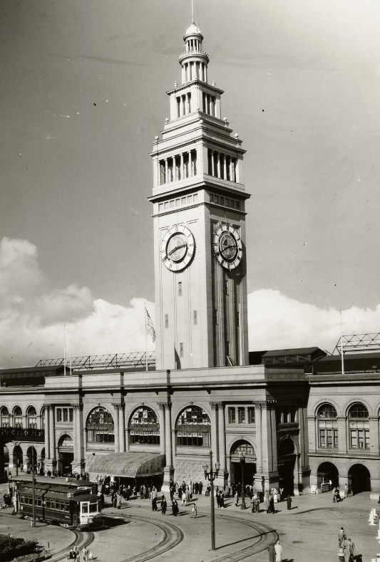 Ferry Building in the 1930s