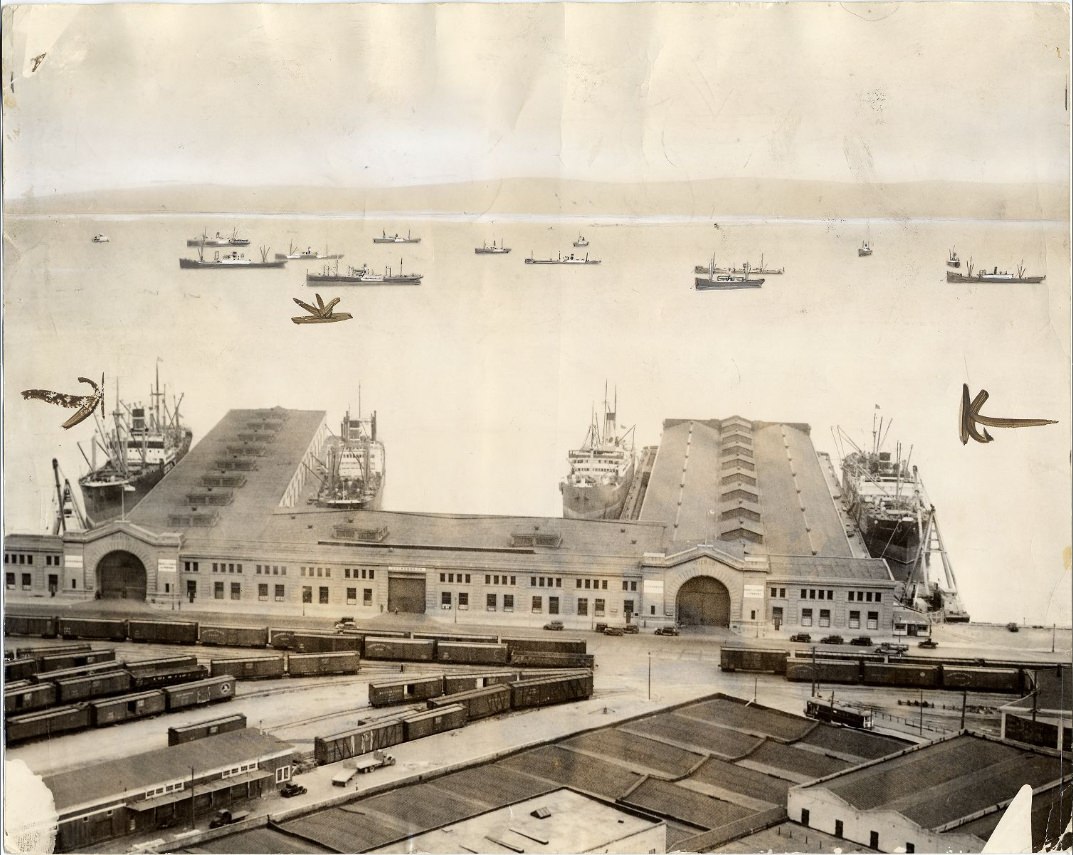 Freight cars in front of piers 29 and 31, 1934
