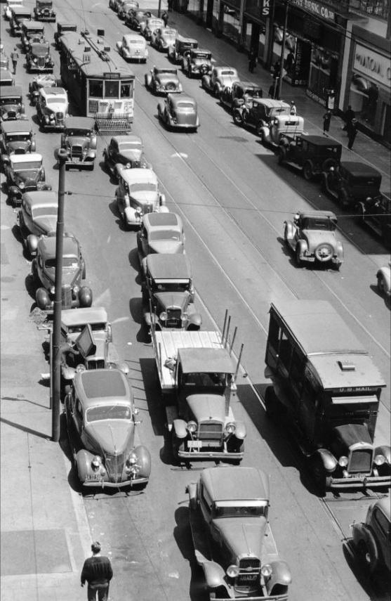 Traffic on Mission Street at 4th, 1937