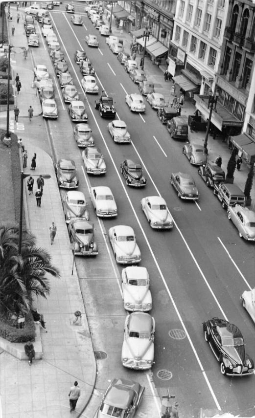 Post Street between Powell and Stockton, 1954.