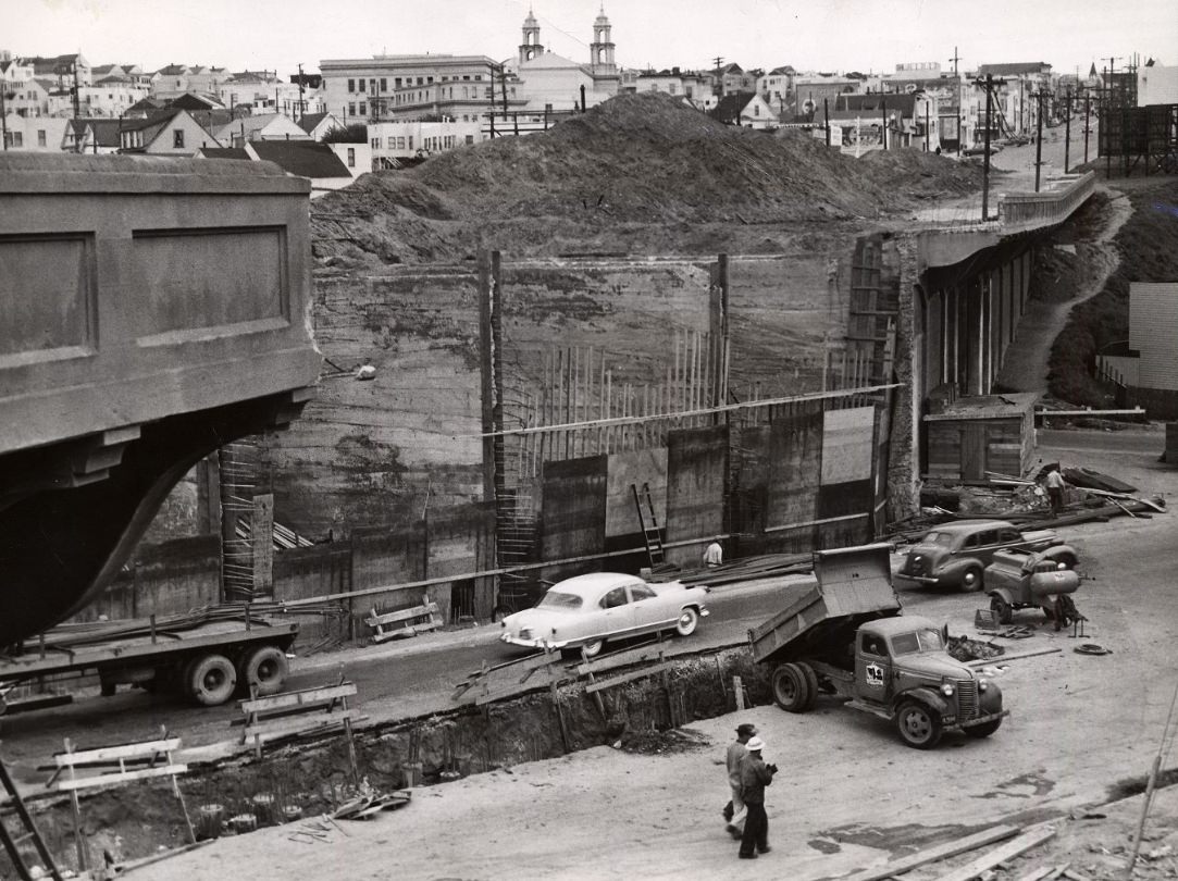 Demolition of the Mission Viaduct over Alemany Boulevard, 1951.