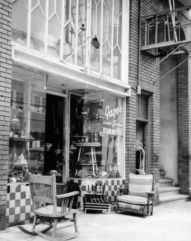 Gage's Complete New & Used Home Furniture store, 1966.