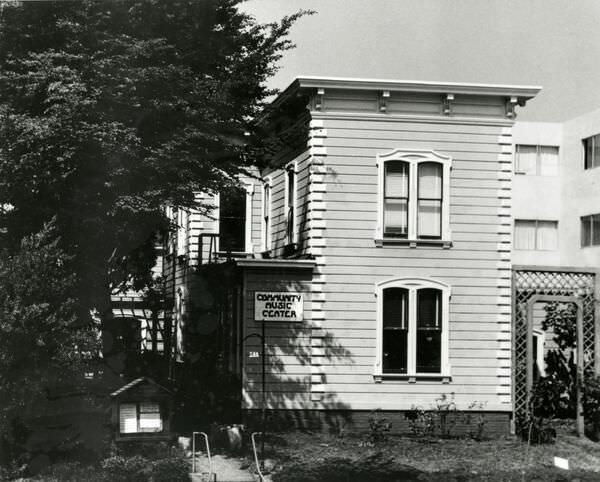 Community Music Center, between 1970 and 1975.