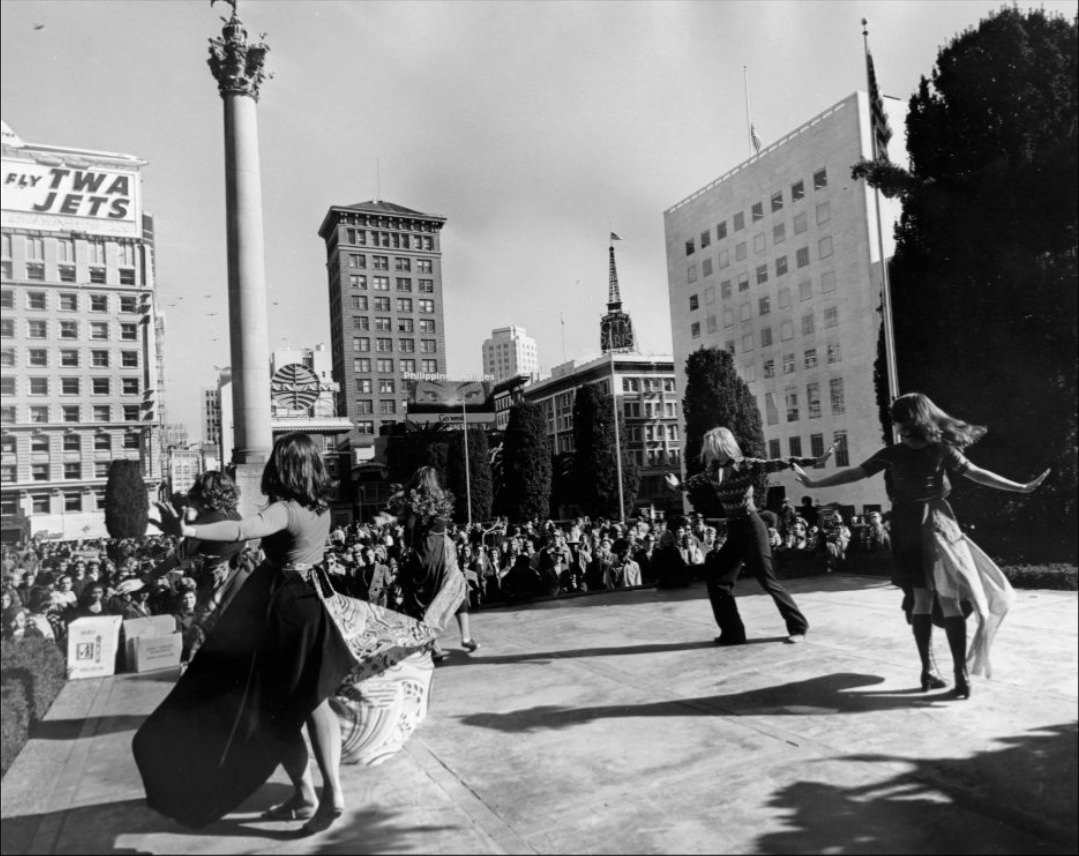 Unknown dancers in Union Square, 1972.