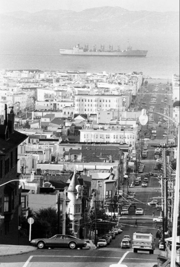 View north from Fillmore Street at Vallejo Street, 1973.