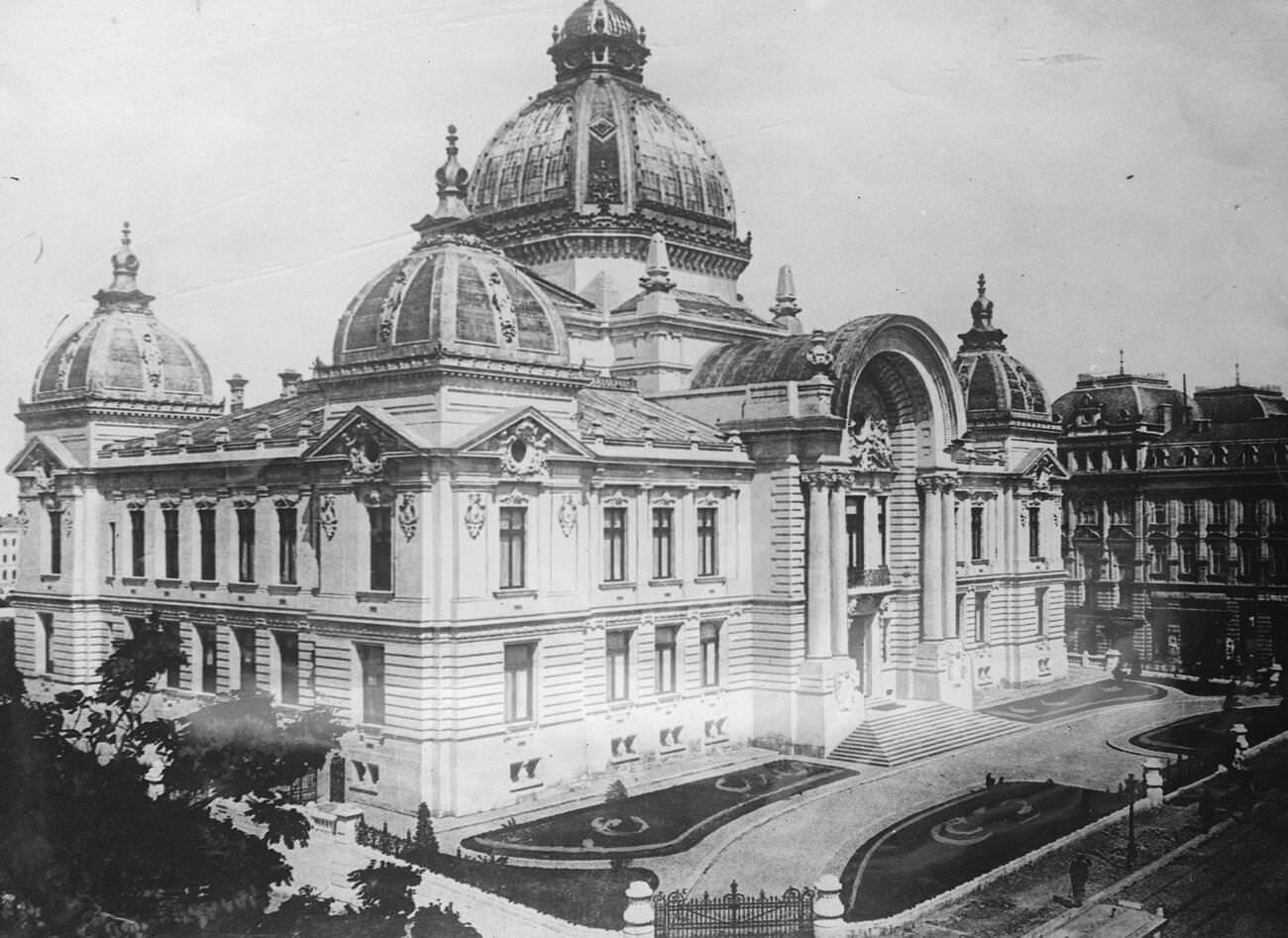 The National savings bank, Bucharest, 1928