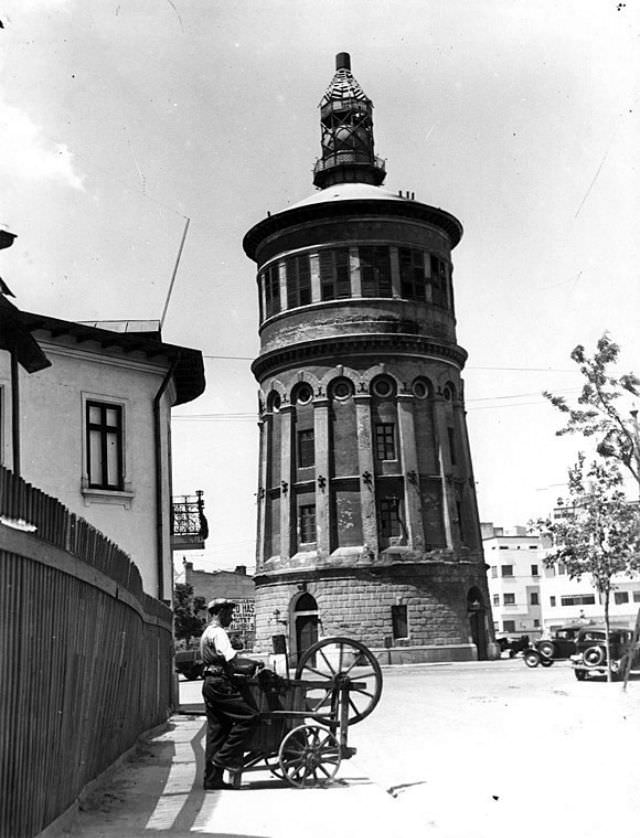 The Fire Tower (Foișorul de Foc), 1920s