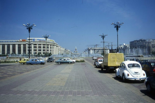 Urban views of Bulevardul Unirii, Bucharest, 1990s