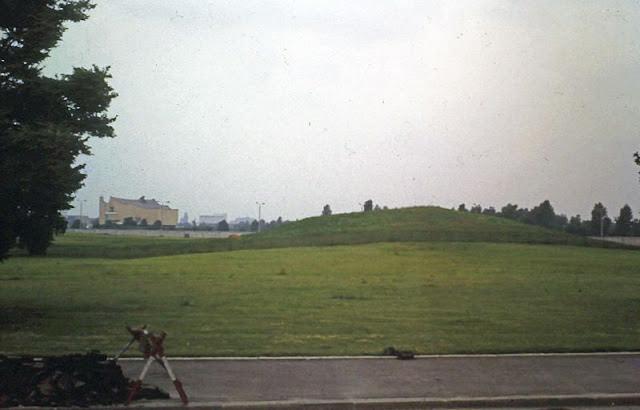 Wilhelmstraße intersection near the Philharmonie in East Berlin, 1960s.