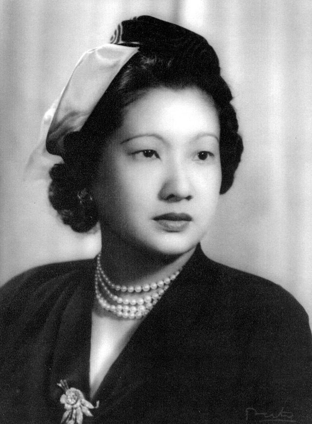 The Last Empress of Vietnam: Empress Nam Phuong's Youth and Beauty in 1930s Photos