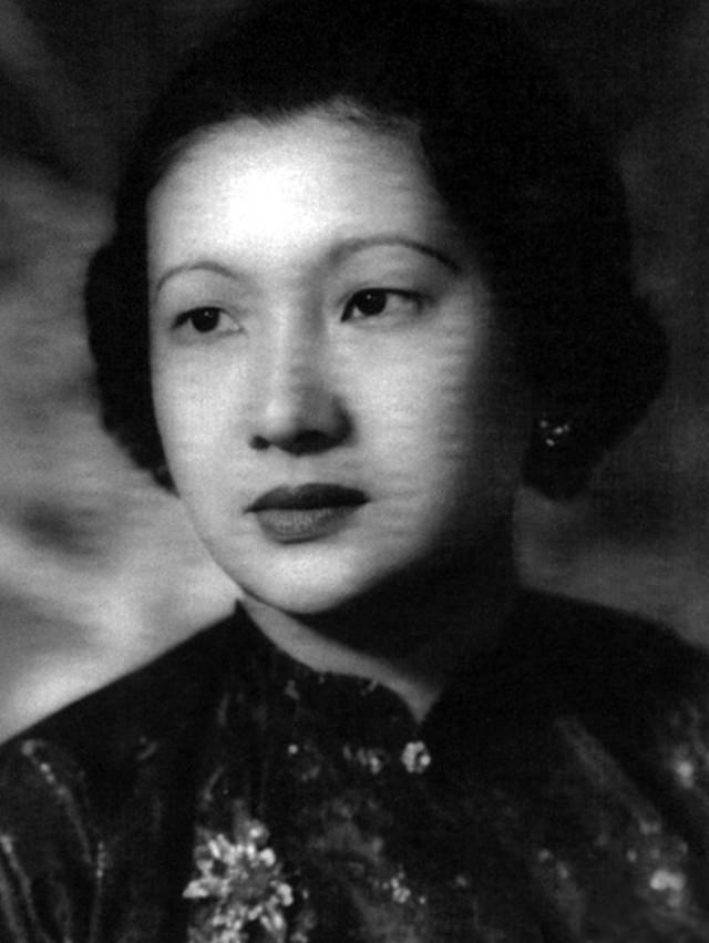 The Last Empress of Vietnam: Empress Nam Phuong's Youth and Beauty in 1930s Photos