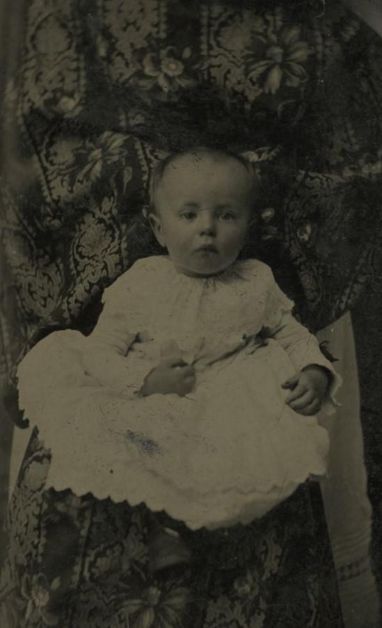 Victorian Shadows: The Spooky Phenomenon of Hidden Mothers in Historical Baby Photographs