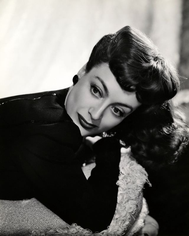 Joan Crawford's Unforgettable Presence in "Above Suspicion" (1943)