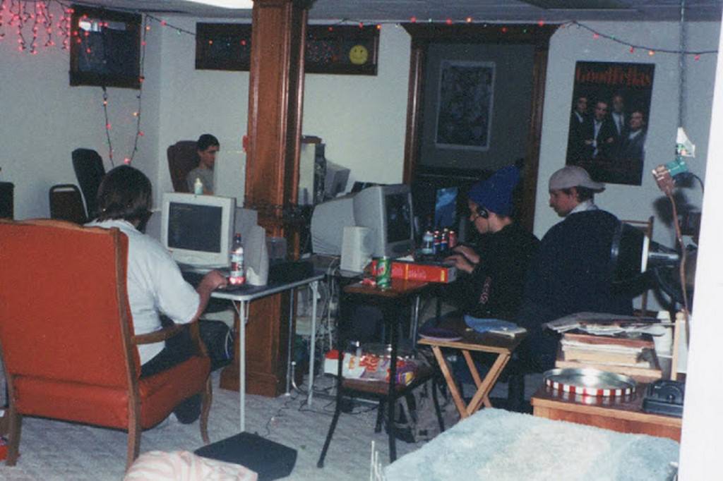 Wired Connections and Unforgettable Nights: Exploring the Peak of LAN Parties with Photos from the Late 1990s to Early 2000s