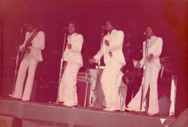 When Michael Jackson and His Family Group The Jackson 5 Visit The Philippines For a Week-Long Concert in 1976