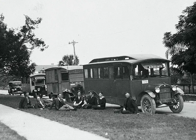 A Century of Mobile Living Explored Through Photos from the 1900s to the 1990s