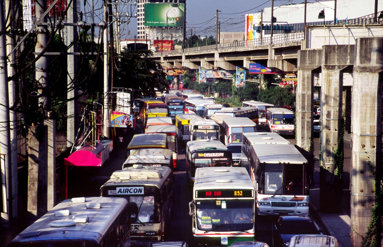 The EDSA Highway in Manila, Philippines, experiences traffic congestion.