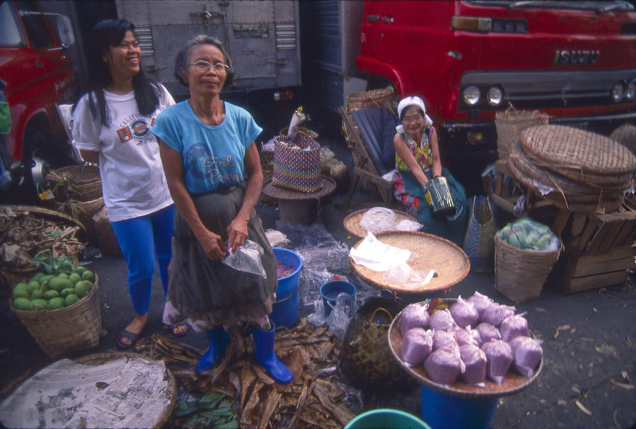 Marketplace bustling with activity in Manila, Philippines, 1988.