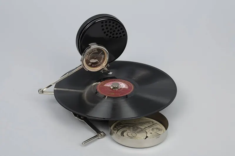 Sound Innovation: The Story of the 1924 Mikiphone, the World’s First Pocket Record Player