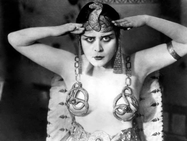 From Screen Siren to Queen of the Nile: Exploring Theda Bara's Role in the 1917 Cleopatra Through Vintage Photos