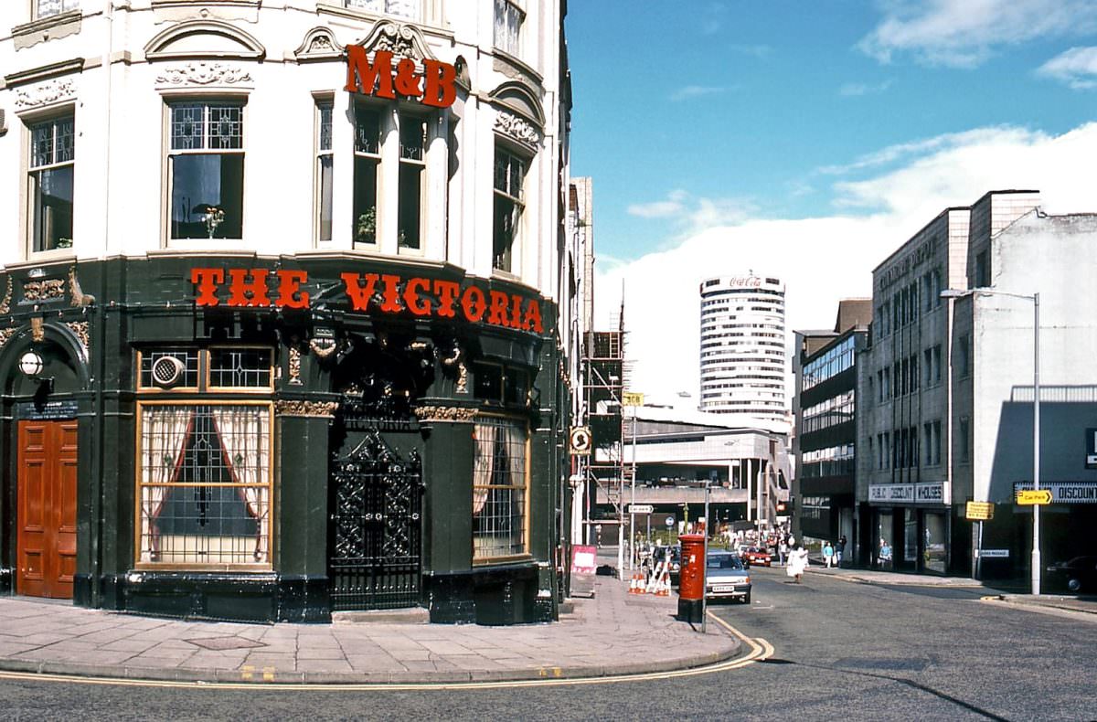 The Victoria, John Bright Street, Birmingham, 1980s.