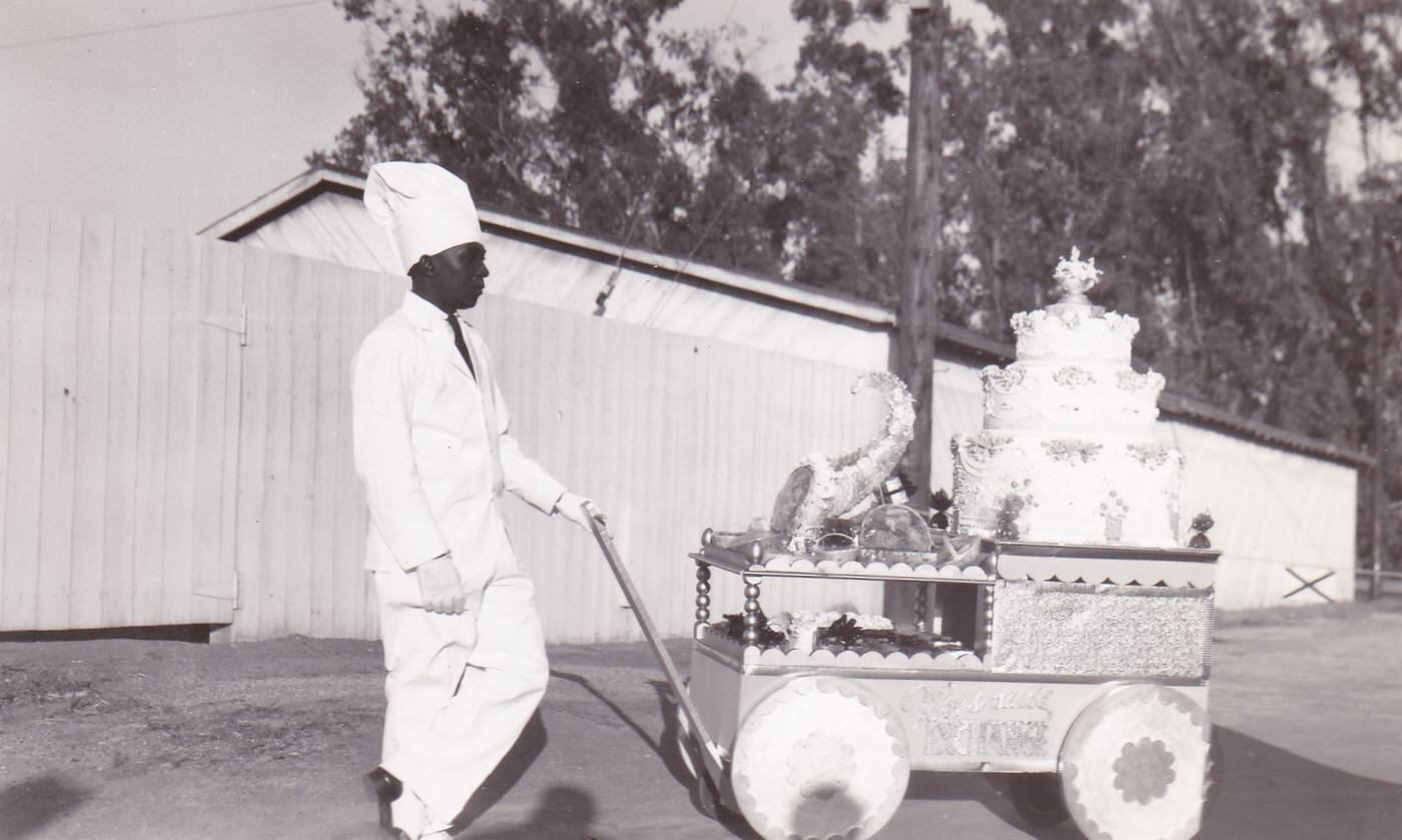 A Slice of Time: Vintage Photos of Birthday Cakes Through the Years