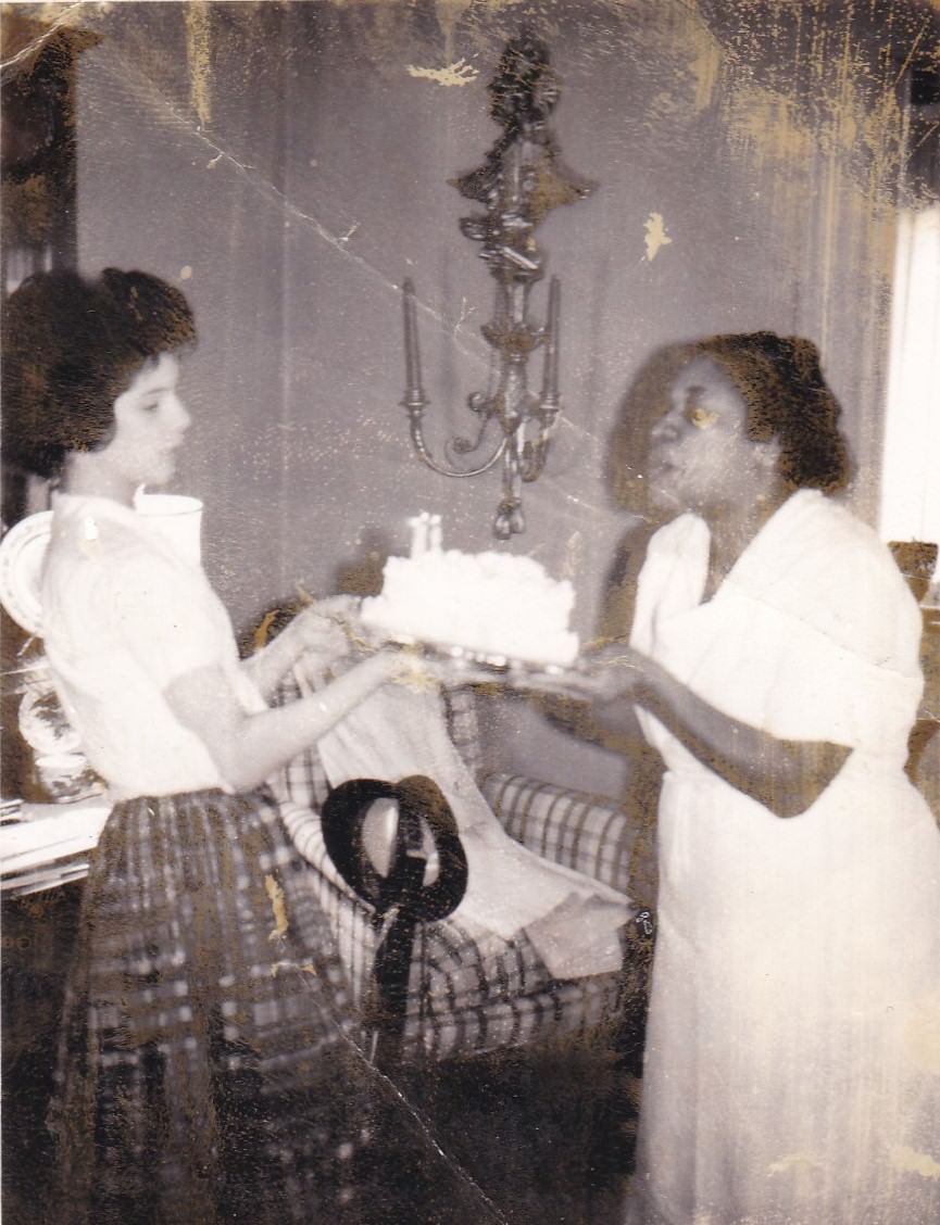 A Slice of Time: Vintage Photos of Birthday Cakes Through the Years