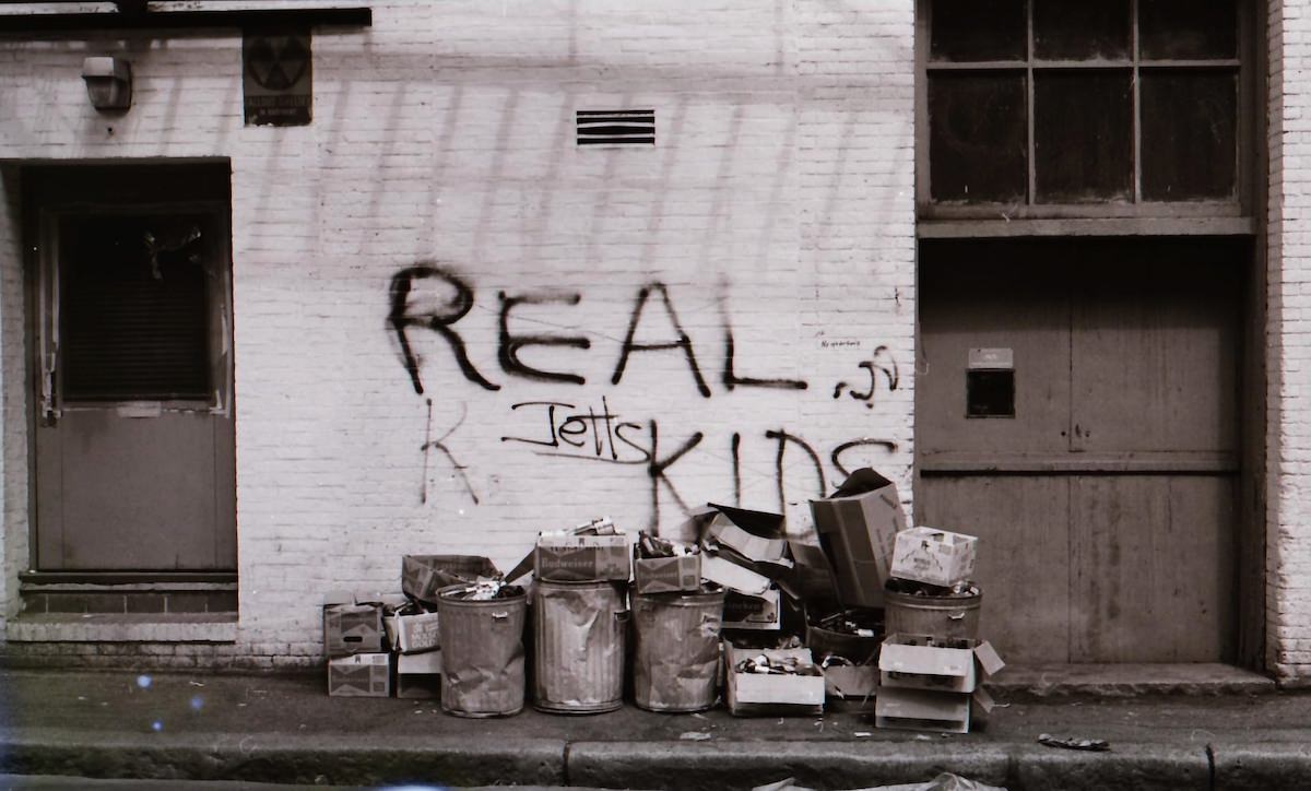 Walls That Talk: Stunning Vintage Photos of Boston's Graffiti Culture in the 70s