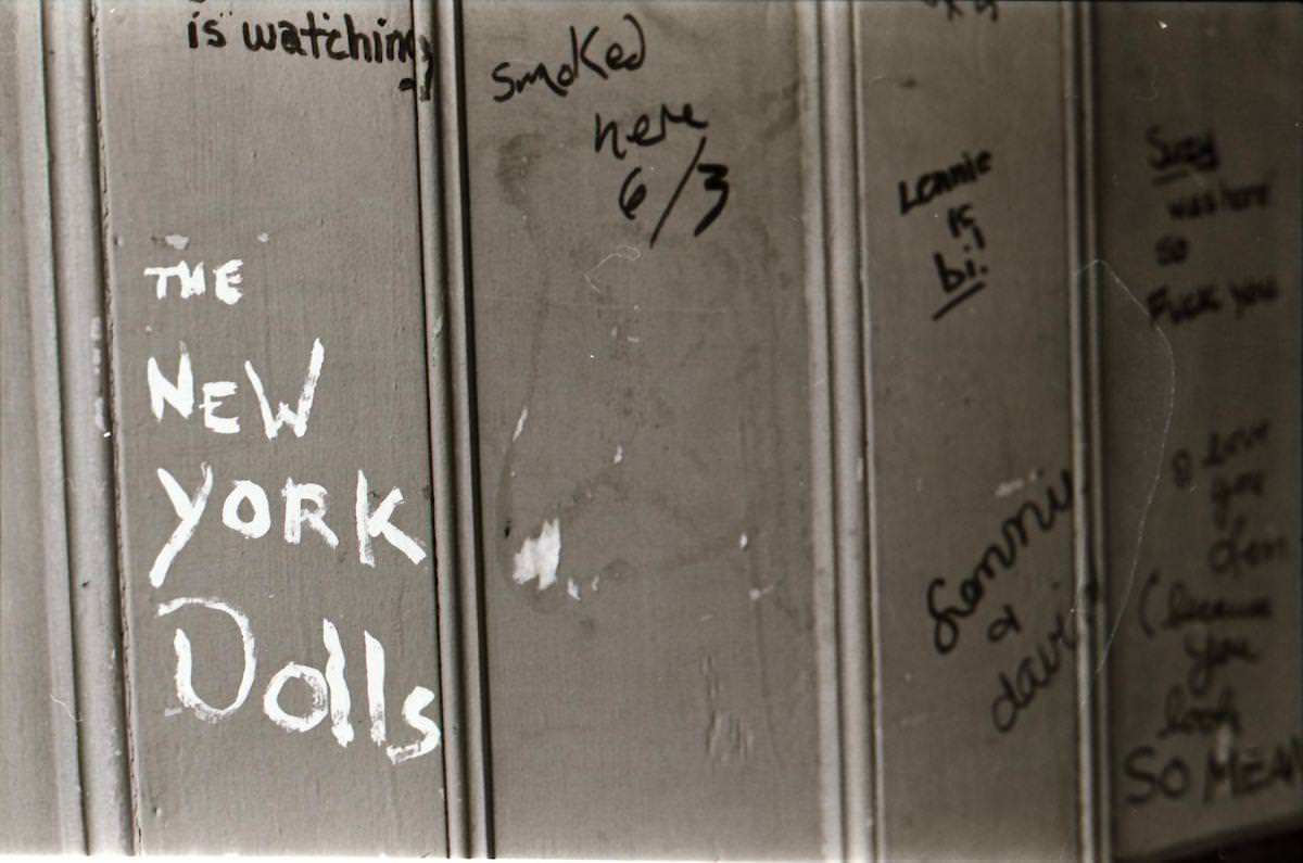 Walls That Talk: Stunning Vintage Photos of Boston's Graffiti Culture in the 70s