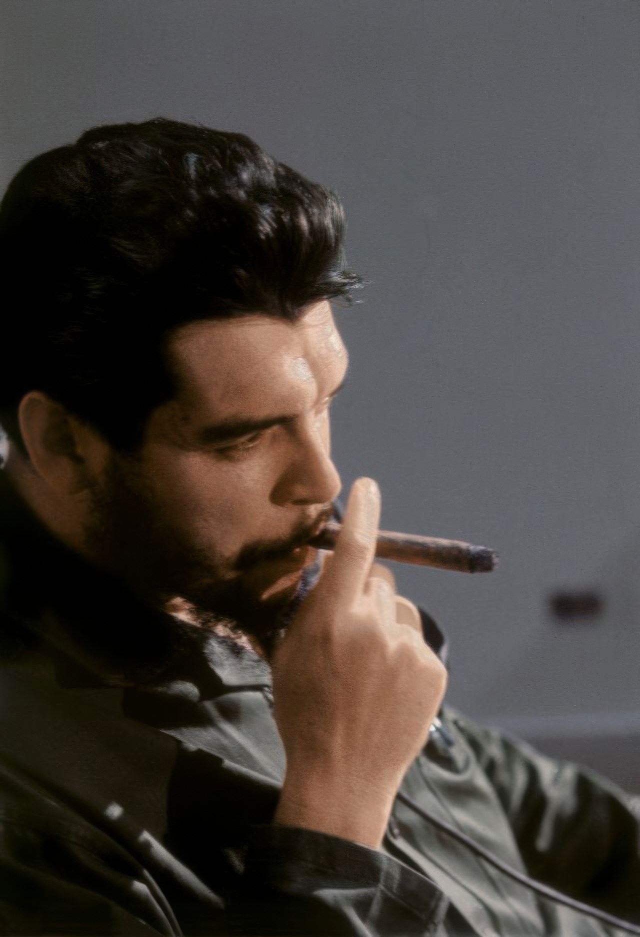 Capturing a Revolutionary: Elliott Erwitt's 1964 Portraits of Che Guevara