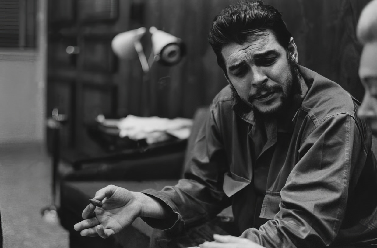 Capturing a Revolutionary: Elliott Erwitt's 1964 Portraits of Che Guevara