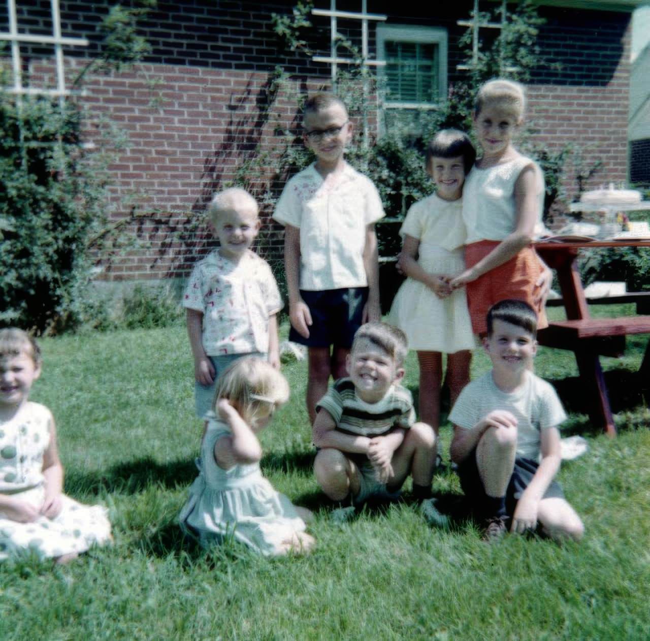 Adorable Vintage Photos of Children at their Birthday Parties in the 1950s