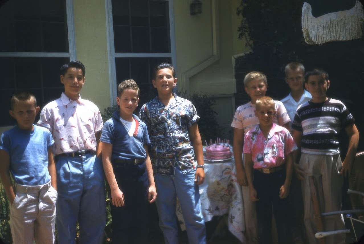 Adorable Vintage Photos of Children at their Birthday Parties in the 1950s