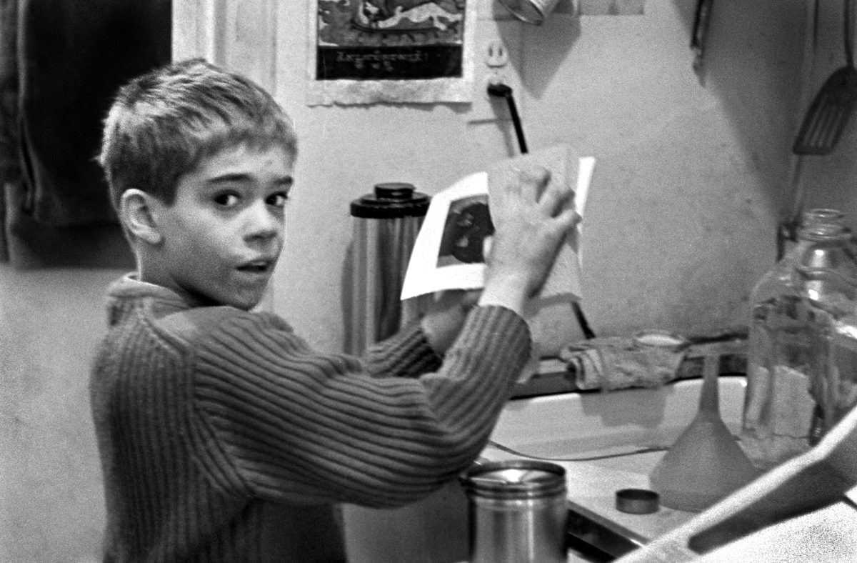 Washing Prints, Fernando on East 3rd Street, 1975.