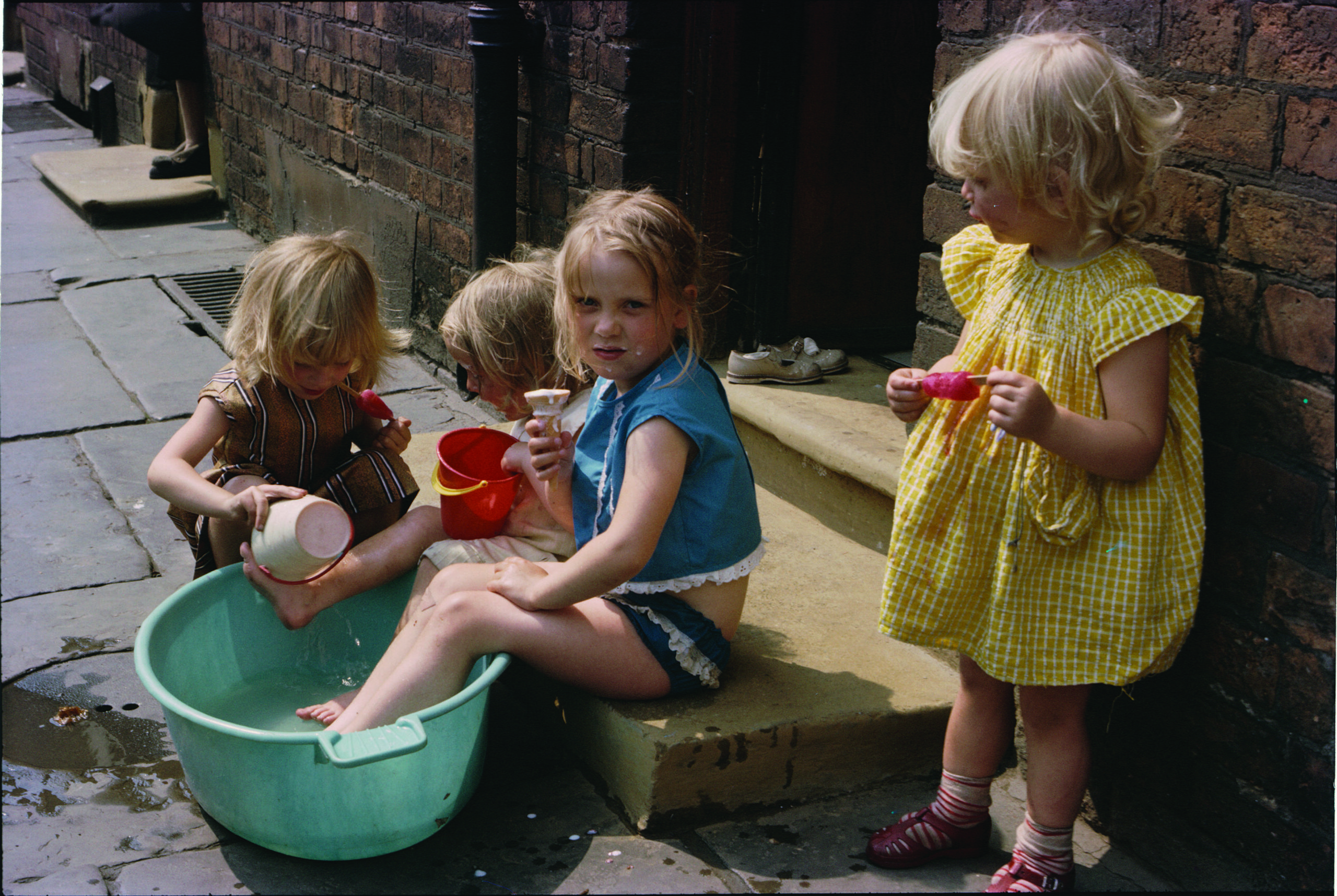 The Life of Manchester Slums in the 1960s by Shirley Baker