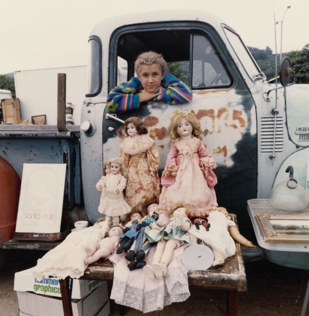 A Stunning Photographic Tour of Marin City Flea Market in 1990