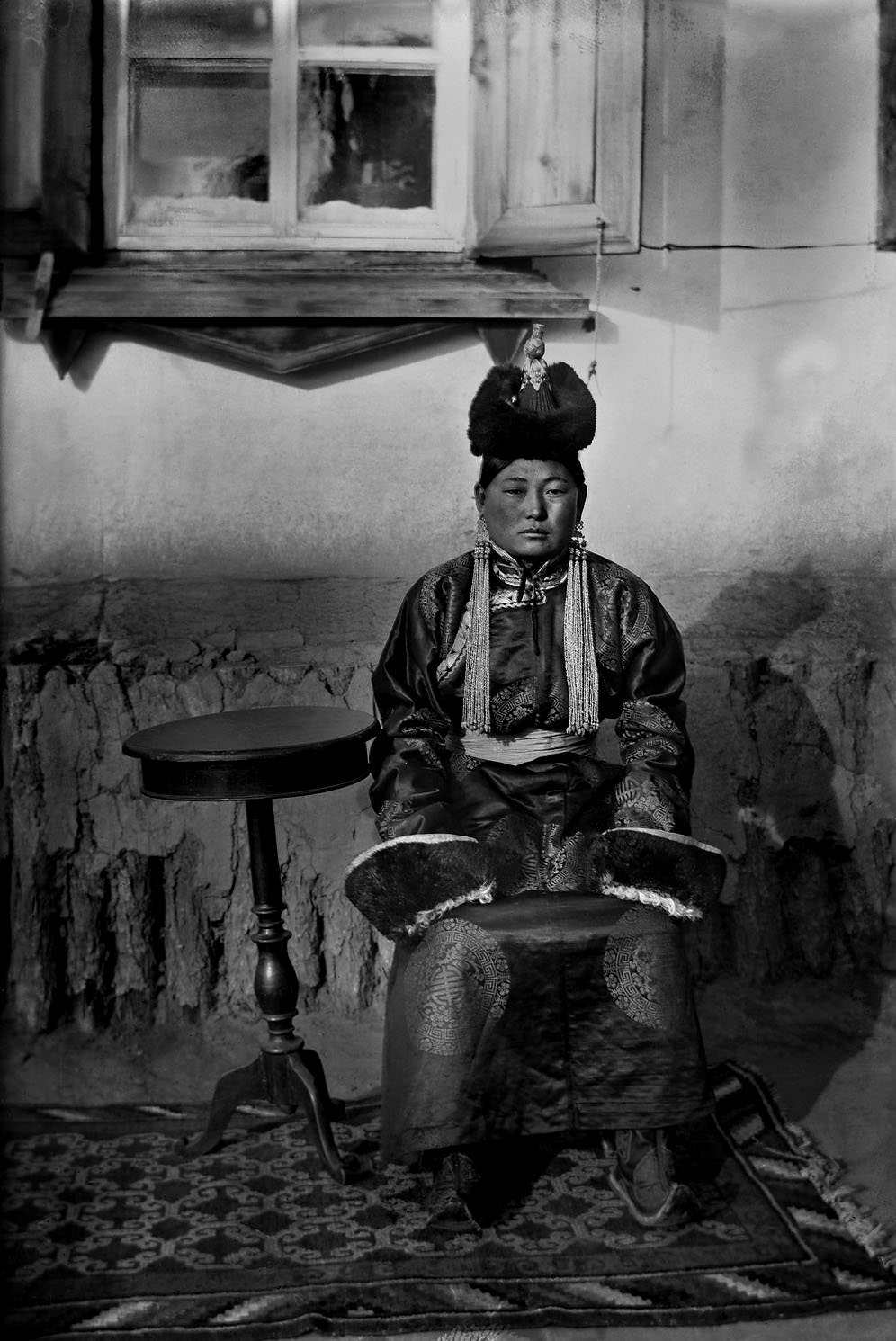 Spectacular Historic Portraits of Mongolian Nobels from the Early 1900s