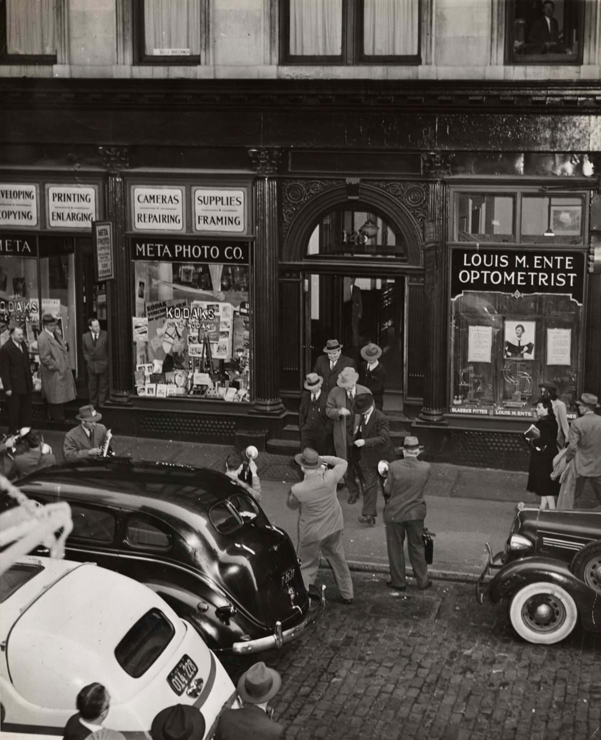 Arrests made during a gambling raid, 1942.