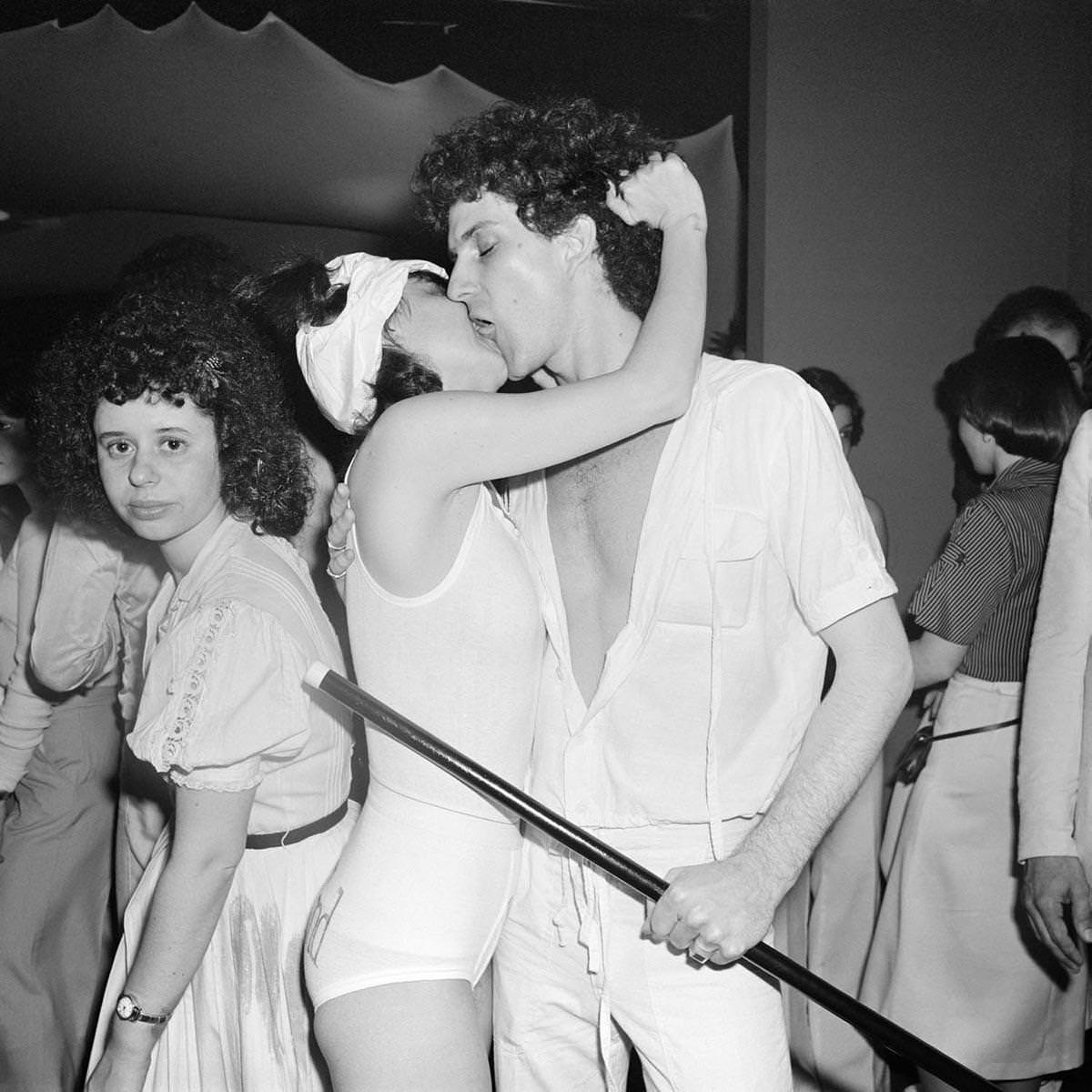 “Arleen Gottfried Sees Me as Judi Jupiter Makes Out at White Party” – Les Mouches, April 1978