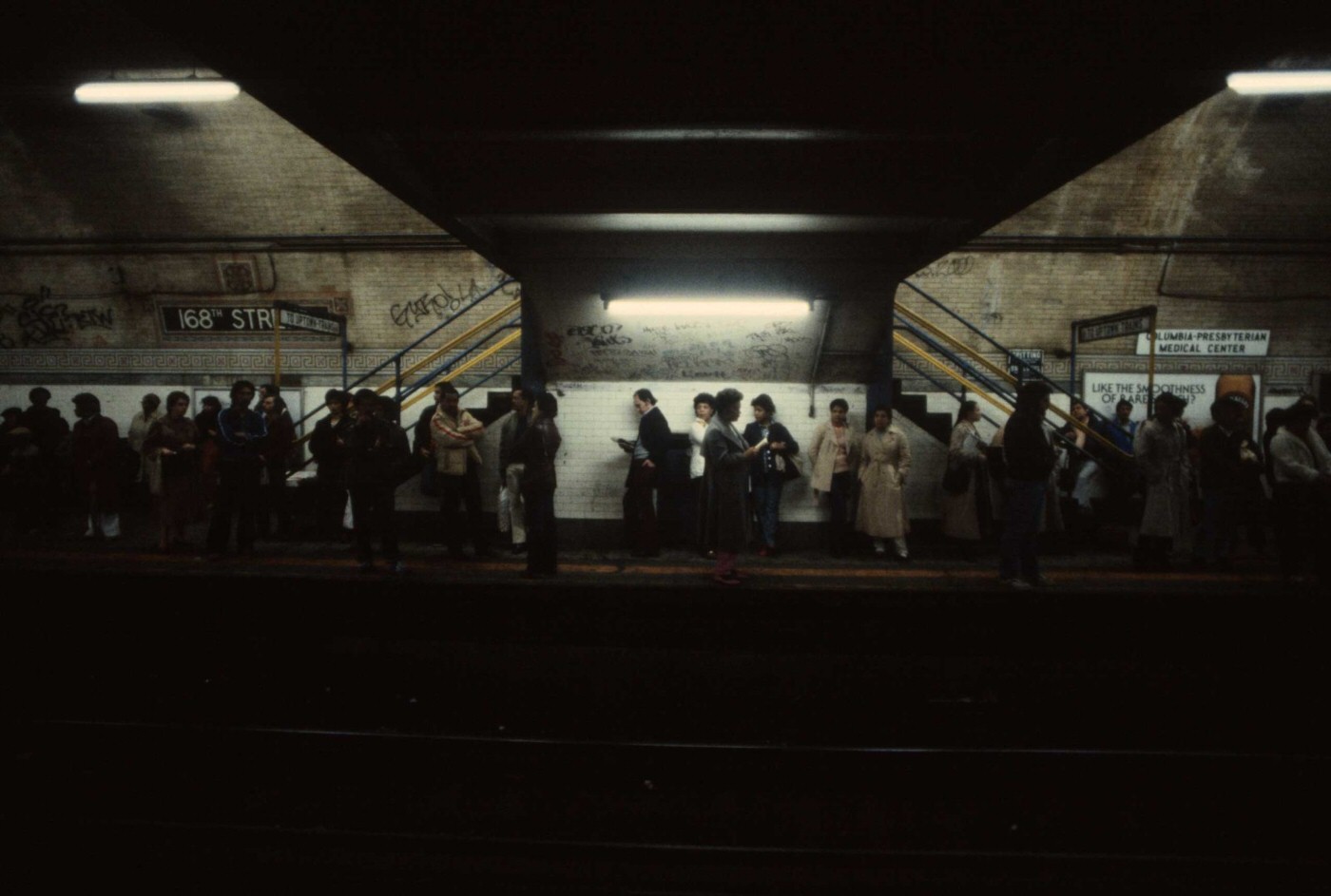 20 Nostalgic Photos Depicting a Gritty Journey Through New York City's Subway in 1981 by Christopher Morris