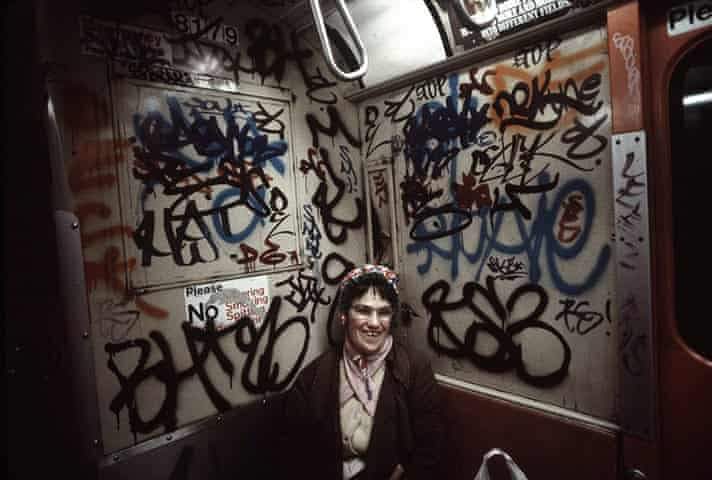 20 Nostalgic Photos Depicting a Gritty Journey Through New York City's Subway in 1981 by Christopher Morris