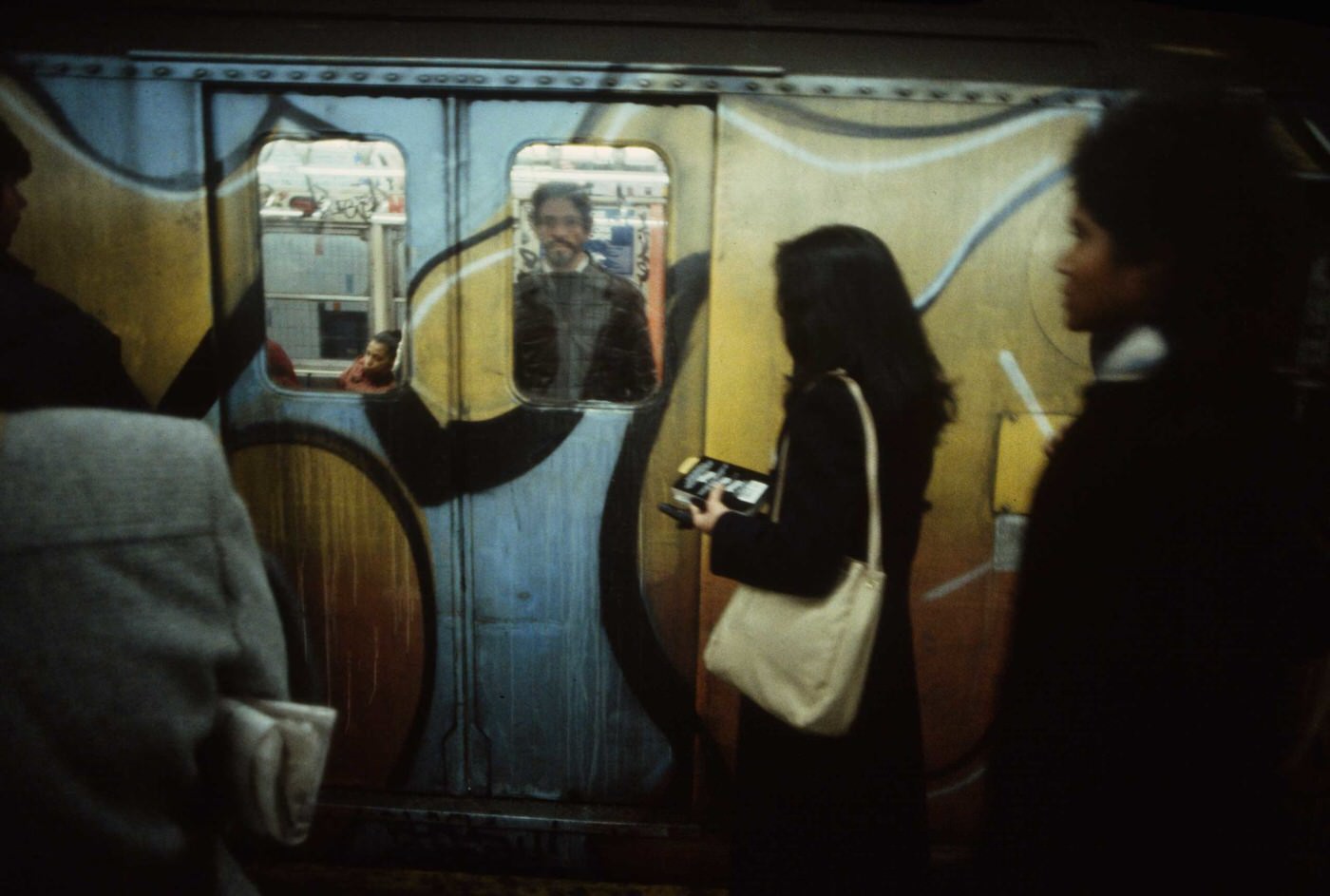 20 Nostalgic Photos Depicting a Gritty Journey Through New York City's Subway in 1981 by Christopher Morris