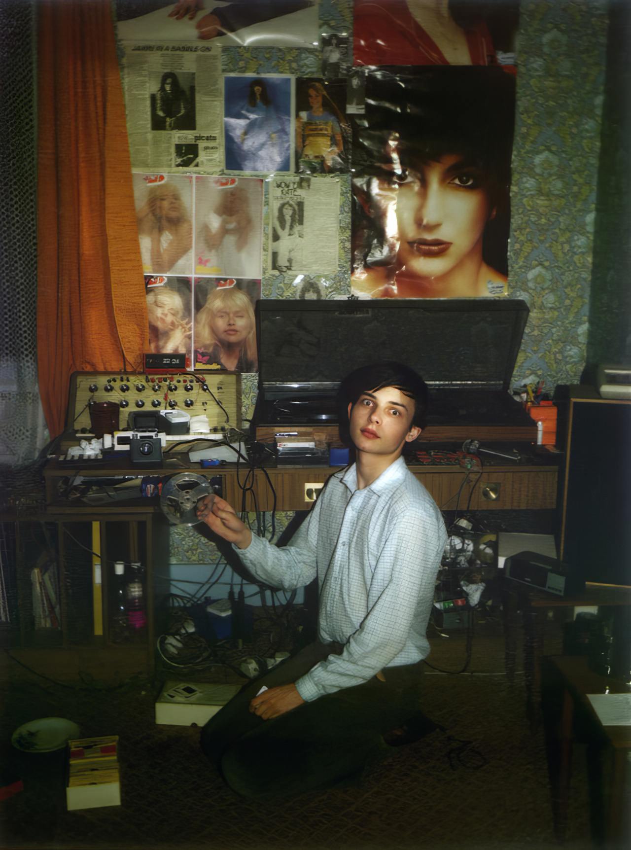 70 Cool Vintage Photos Capturing Teenagers at their Homes from the 1980s